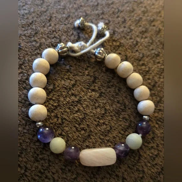 Handcrafted Amethyst & Rose Quartz Bracelet - Picture 2 of 4